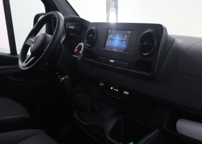 Mercedes-Benz Sprinter 211 CDI L2 H1