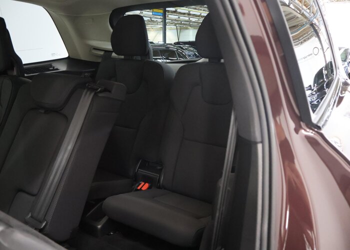 Volvo XC90 2.0 T8 Plug-in hybrid AWD Plus Dark