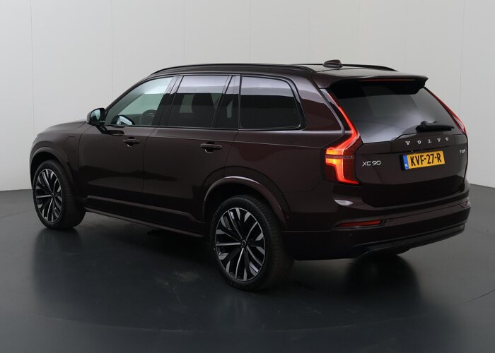 Volvo XC90 2.0 T8 Plug-in hybrid AWD Plus Dark
