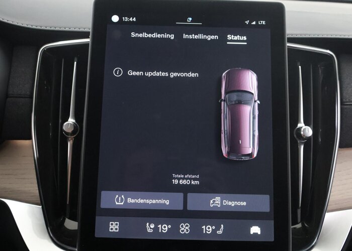 Volvo XC90 2.0 T8 Plug-in hybrid AWD Plus Dark