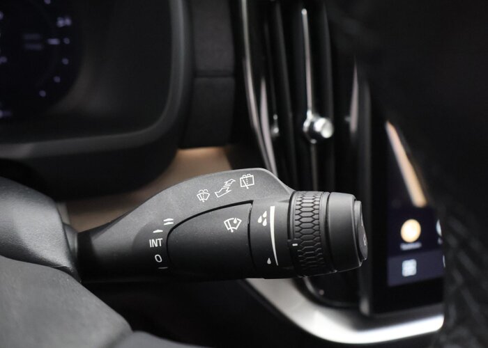 Volvo XC90 2.0 T8 Plug-in hybrid AWD Plus Dark