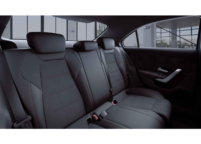 Mercedes-Benz A-Klasse 180 Business Solution AMG