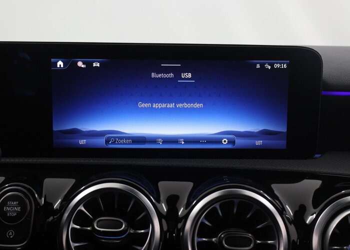 Mercedes-Benz A-Klasse 180 Business Solution AMG