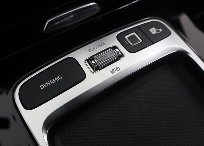 Mercedes-Benz A-Klasse 180 Business Solution AMG