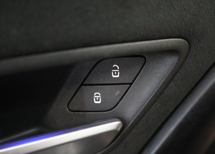 Mercedes-Benz A-Klasse 180 Business Solution AMG