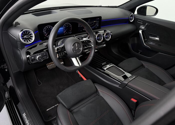 Mercedes-Benz A-Klasse 180 Business Solution AMG