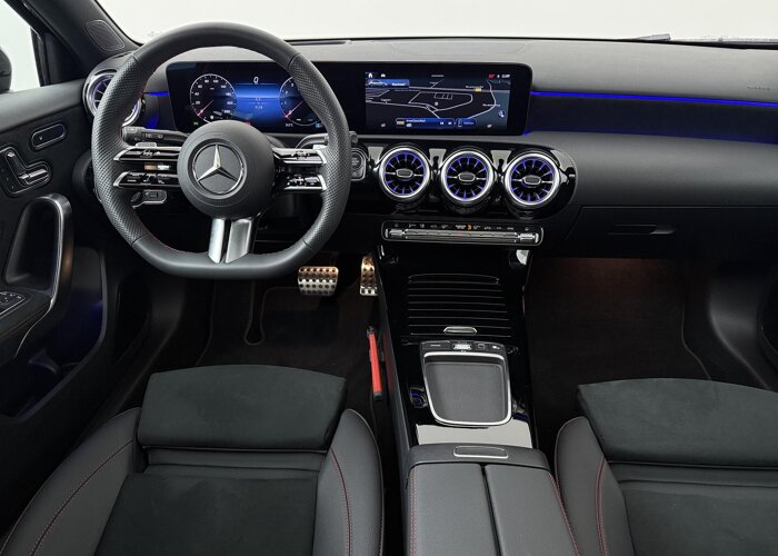 Mercedes-Benz A-Klasse 180 Business Solution AMG