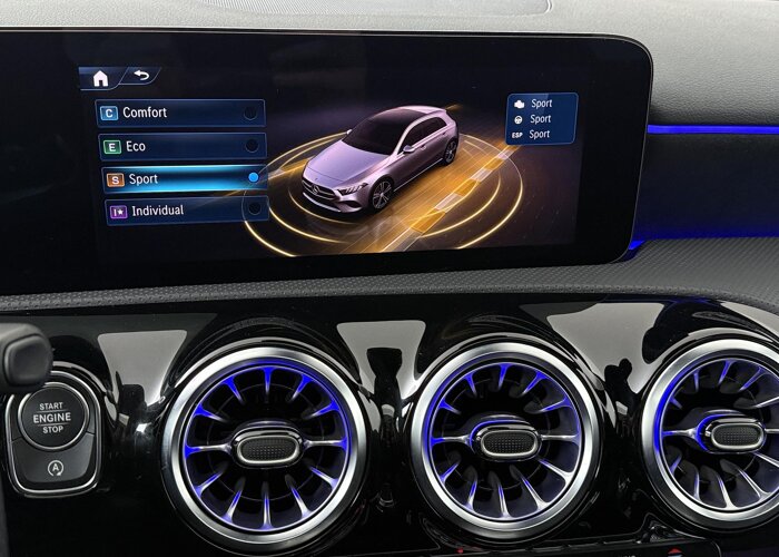 Mercedes-Benz A-Klasse 180 Business Solution AMG