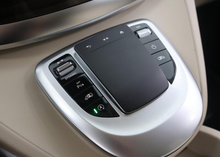 Mercedes-Benz V-Klasse 300d | 8-ZITS | XL L3 | MARGE | AVANTGARDE EDITION