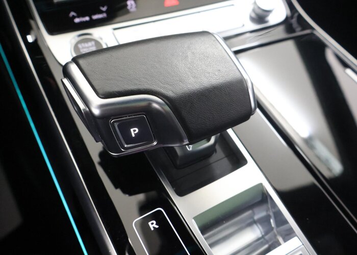 Audi A8 60 TFSI e quattro
