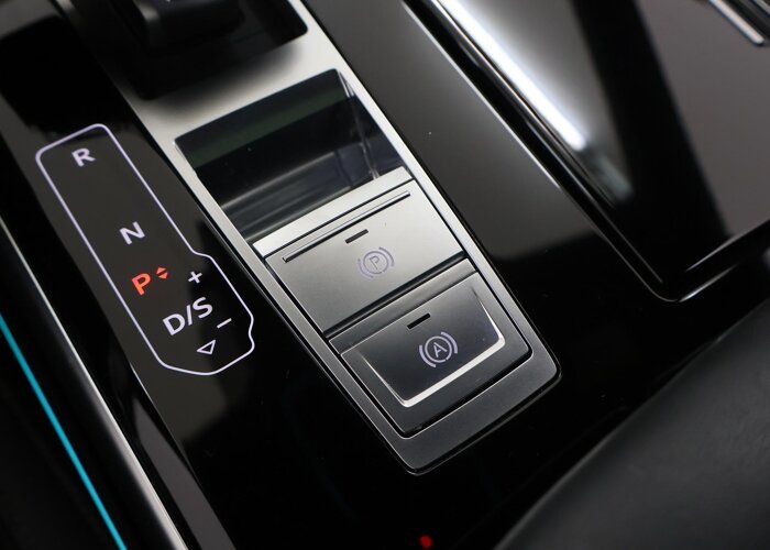Audi A8 60 TFSI e quattro