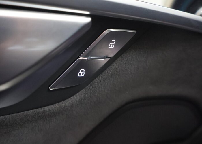 Audi A8 60 TFSI e quattro