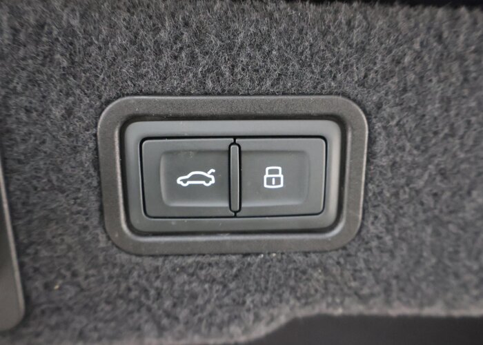 Audi A8 60 TFSI e quattro