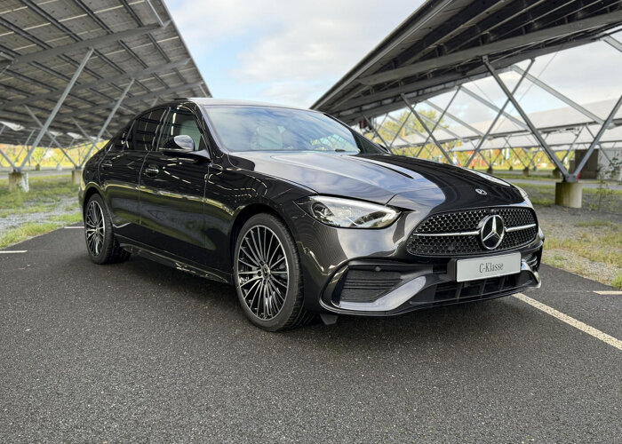 Mercedes-Benz C-Klasse 300e 140 Years Edition