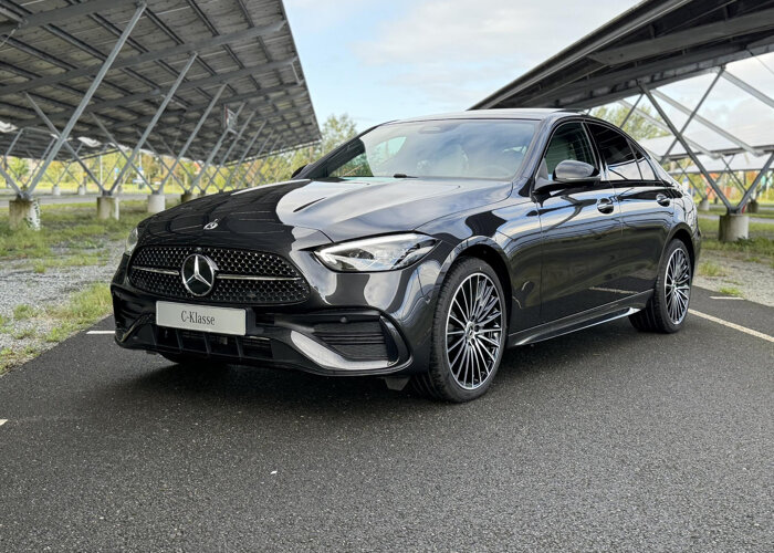 Mercedes-Benz C-Klasse 300e 140 Years Edition