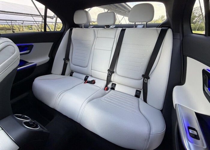 Mercedes-Benz C-Klasse 300e 140 Years Edition