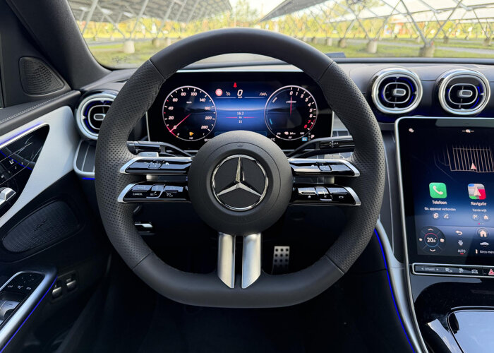 Mercedes-Benz C-Klasse 300e 140 Years Edition