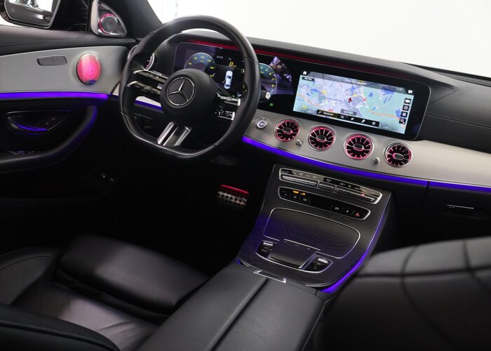 Mercedes-Benz E-Klasse 300 e AMG Line