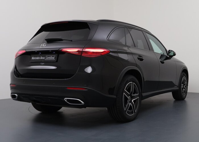 Mercedes-Benz GLC 300e 4MATIC Luxury Line