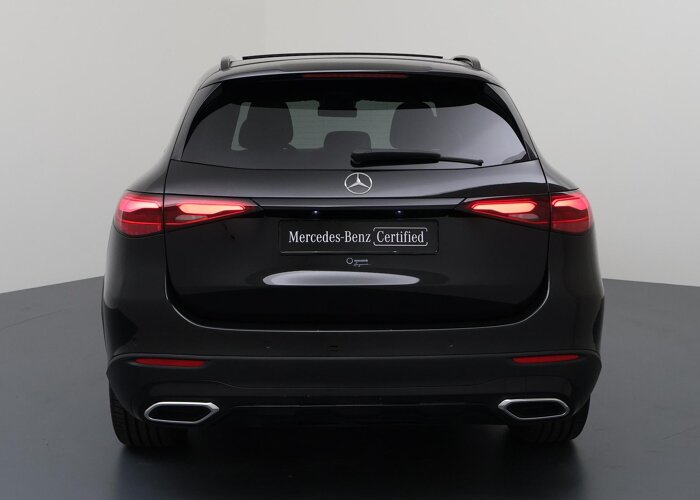 Mercedes-Benz GLC 300e 4MATIC Luxury Line
