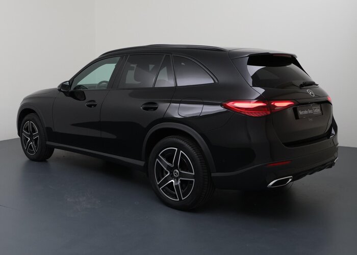 Mercedes-Benz GLC 300e 4MATIC Luxury Line