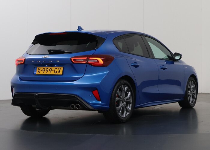 Ford Focus 1.0 EcoBoost Hybrid ST Line X
