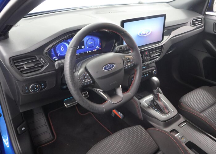 Ford Focus 1.0 EcoBoost Hybrid ST Line X