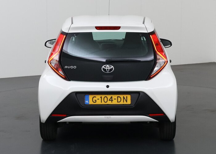 Toyota Aygo 1.0 VVT-i x-fun