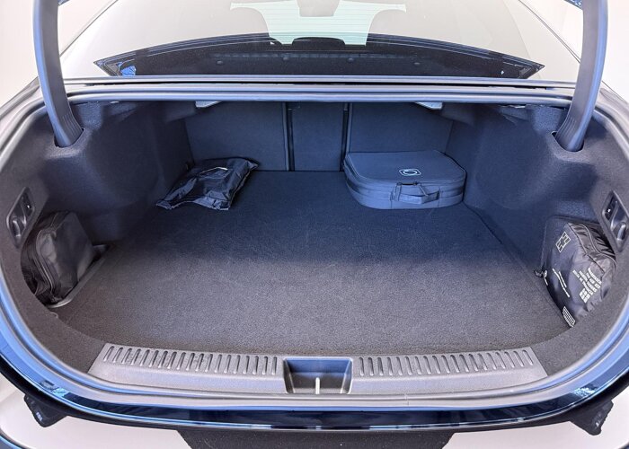 Mercedes-Benz E-Klasse 300e Sport Edition