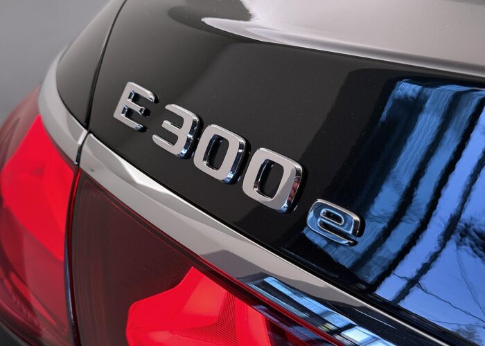 Mercedes-Benz E-Klasse 300e Sport Edition