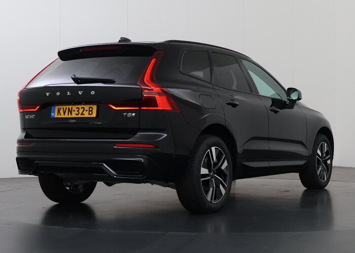 Volvo XC60 2.0 T8 Plug-in hybrid AWD Plus Dark