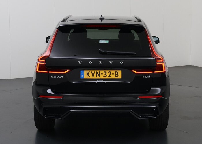 Volvo XC60 2.0 T8 Plug-in hybrid AWD Plus Dark