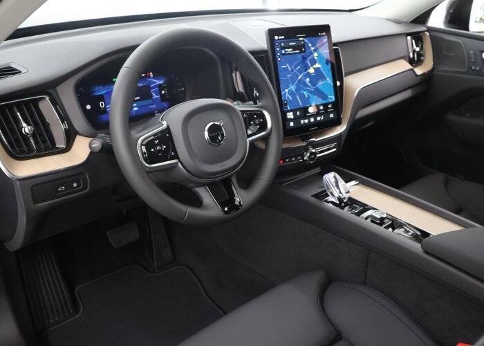 Volvo XC60 2.0 T8 Plug-in hybrid AWD Plus Dark
