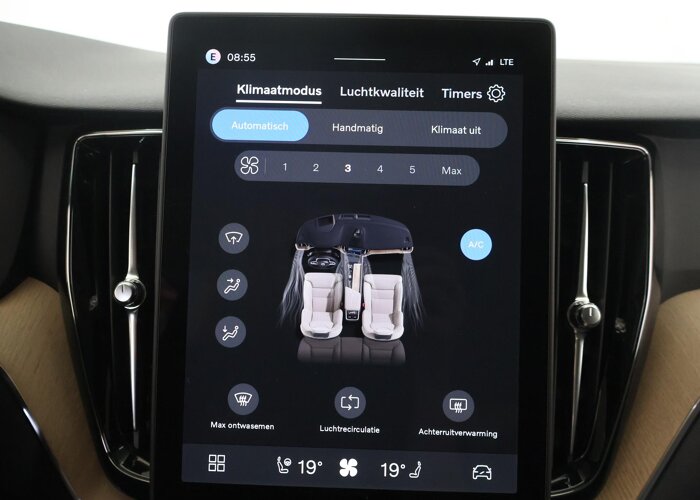 Volvo XC60 2.0 T8 Plug-in hybrid AWD Plus Dark