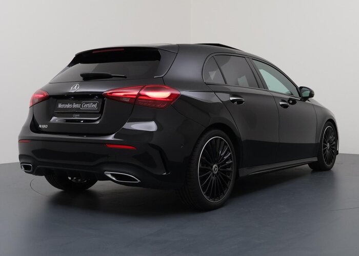Mercedes-Benz A-Klasse 180 Star Edition AMG Line