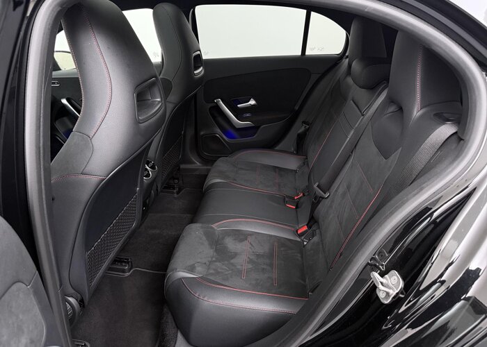 Mercedes-Benz A-Klasse 180 Star Edition AMG Line
