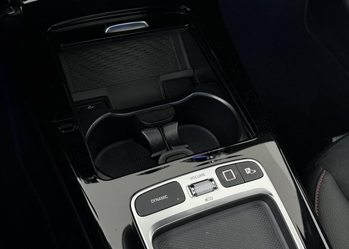 Mercedes-Benz A-Klasse 180 Star Edition AMG Line