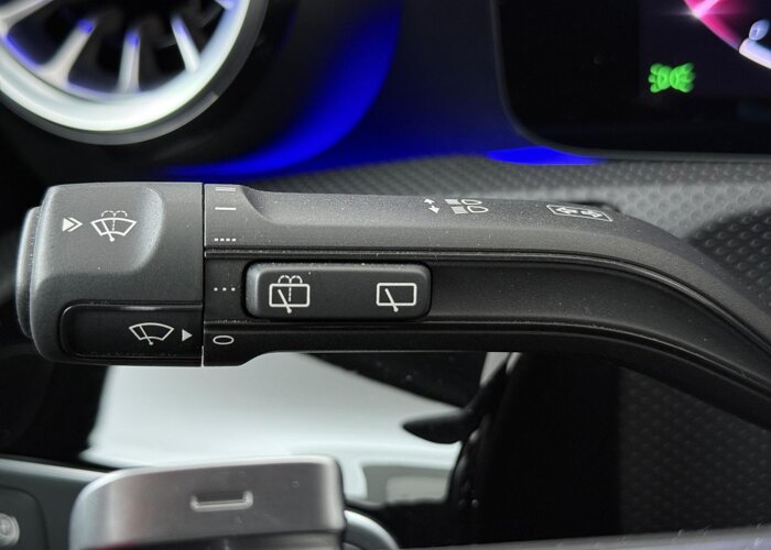 Mercedes-Benz A-Klasse 180 Star Edition AMG Line