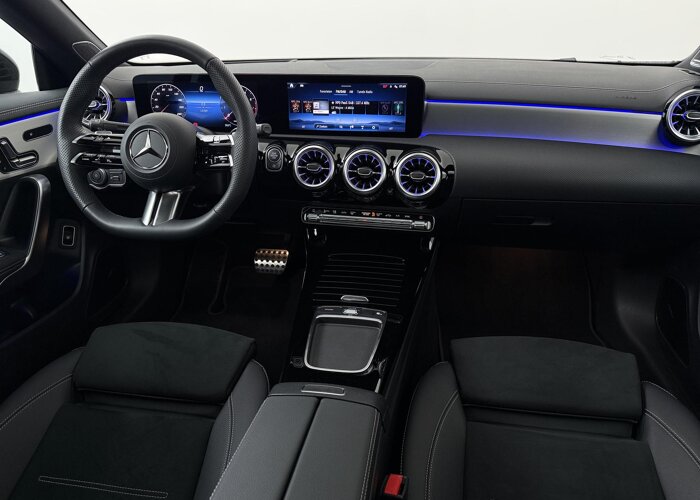Mercedes-Benz CLA-Klasse 180 Business Solution AMG