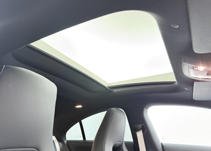 Mercedes-Benz CLA-Klasse 180 Business Solution AMG