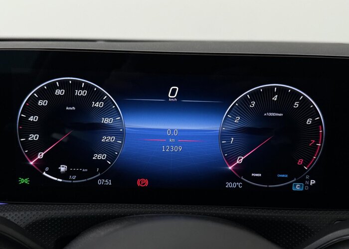 Mercedes-Benz CLA-Klasse 180 Business Solution AMG