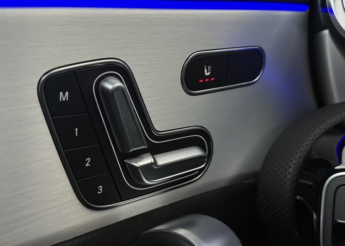 Mercedes-Benz CLA-Klasse 180 Business Solution AMG