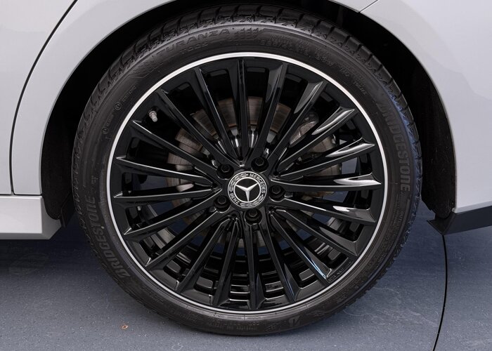 Mercedes-Benz CLA-Klasse 180 Business Solution AMG