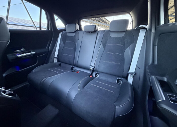 Mercedes-Benz GLA 250e 140 Years Edition