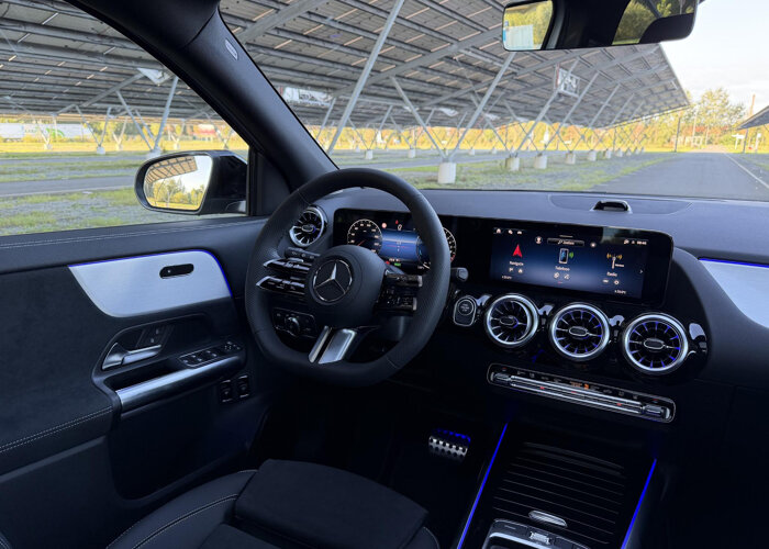 Mercedes-Benz GLA 250e 140 Years Edition