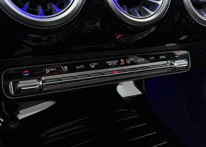 Mercedes-Benz A-Klasse 180 Business Solution AMG