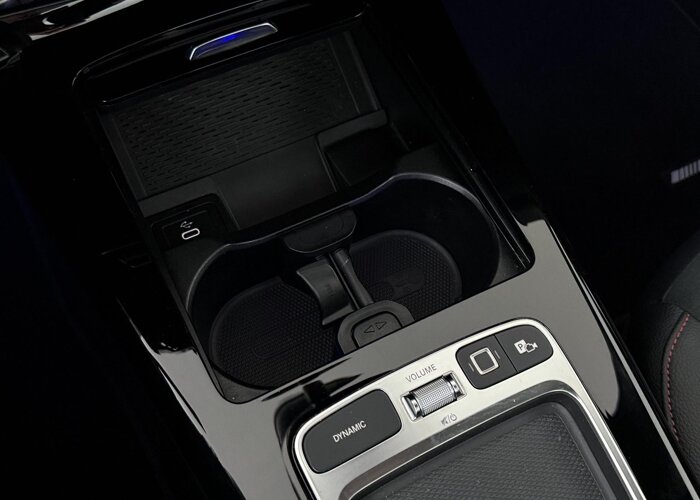 Mercedes-Benz A-Klasse 180 Business Solution AMG