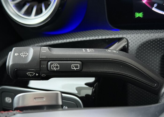 Mercedes-Benz A-Klasse 180 Business Solution AMG