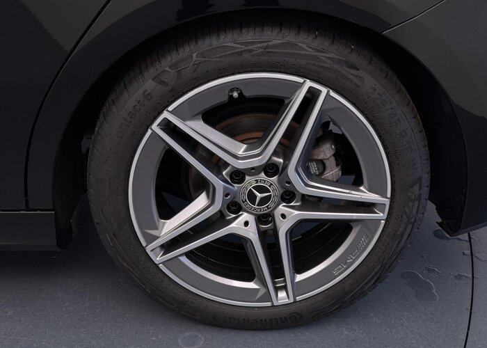 Mercedes-Benz A-Klasse 180 Business Solution AMG