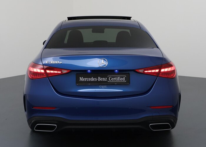 Mercedes-Benz C-Klasse 300e AMG Line